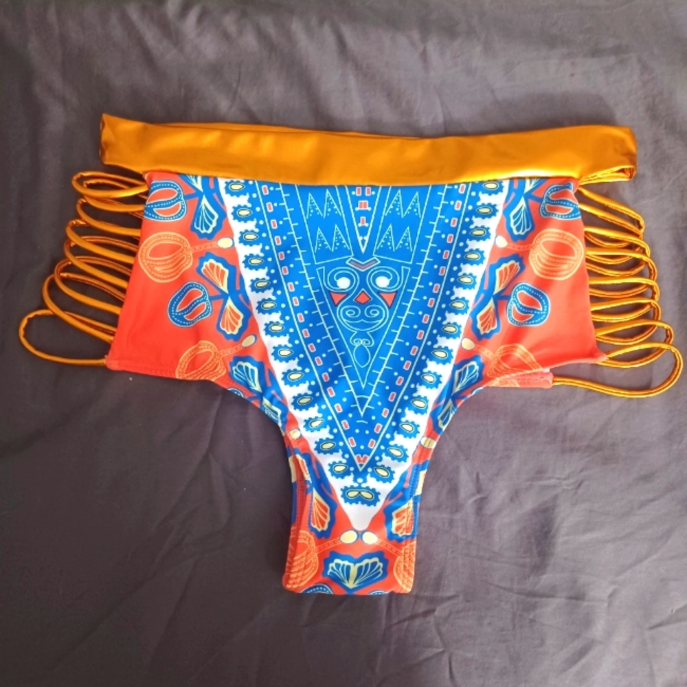 Beautiful bikini bottom❤